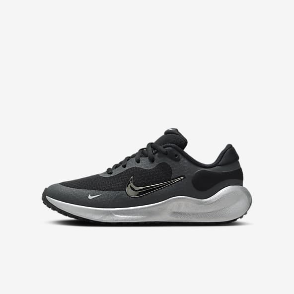 Nike black sports shoes price new arrivals